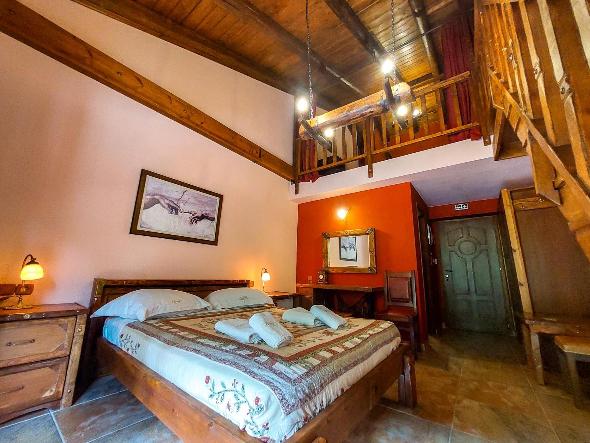 Metohi Hotel Mariolata Exterior photo